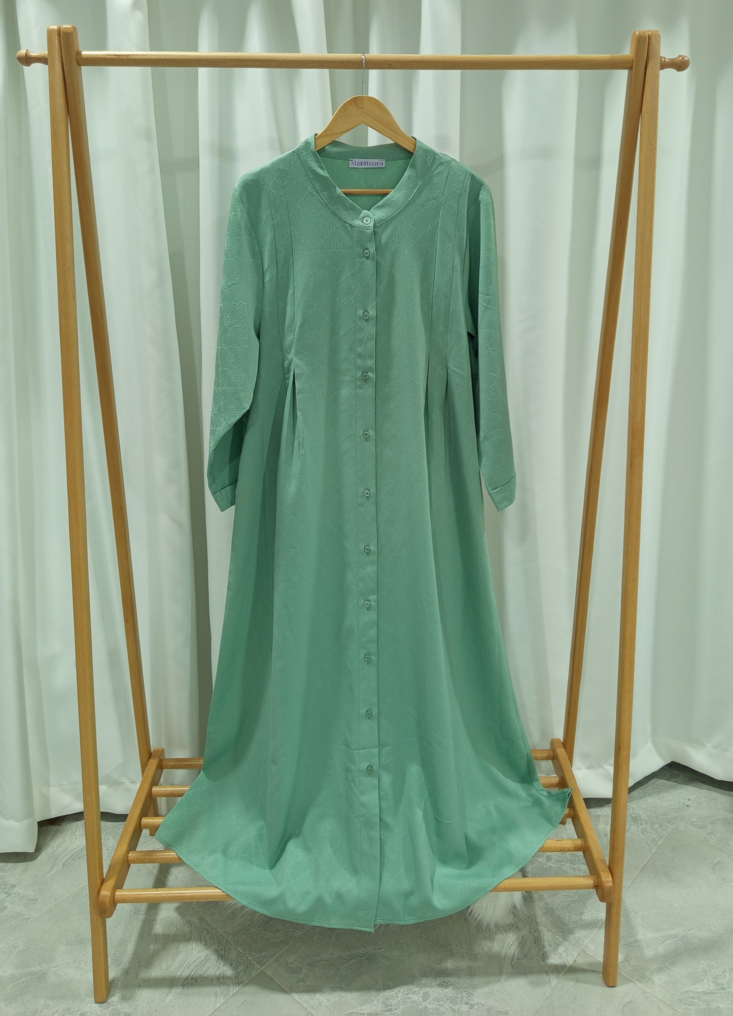 Robe نُوَّار - NAWAR