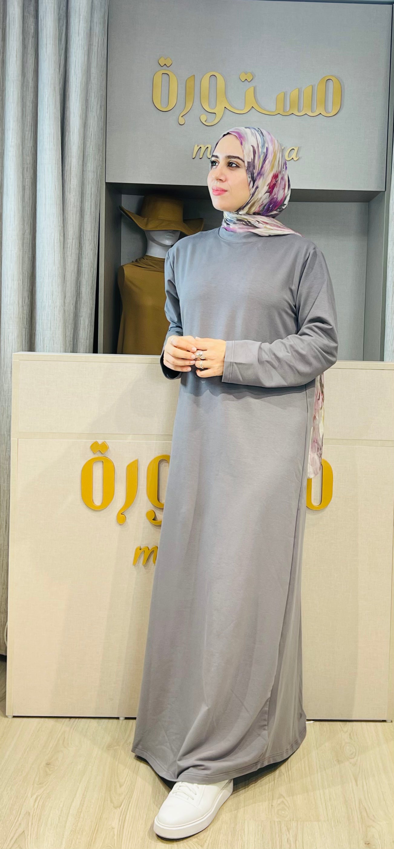 Robe Basique longue avec manches