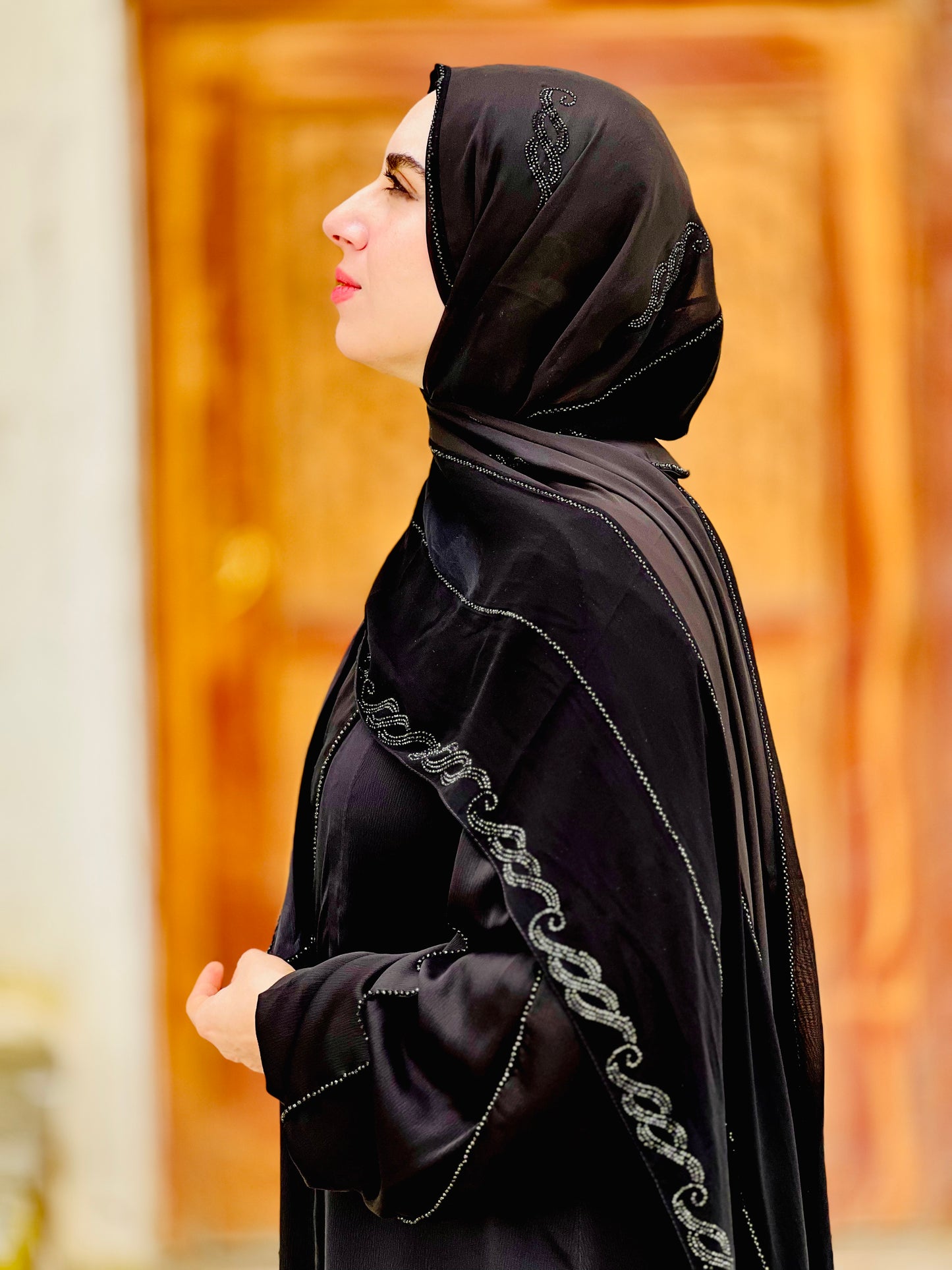 Abaya Sahar