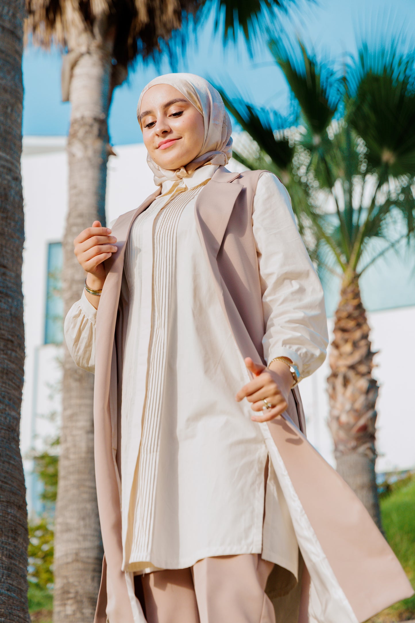 Ensemble :Gilet long & Pantalon beige (Copy)