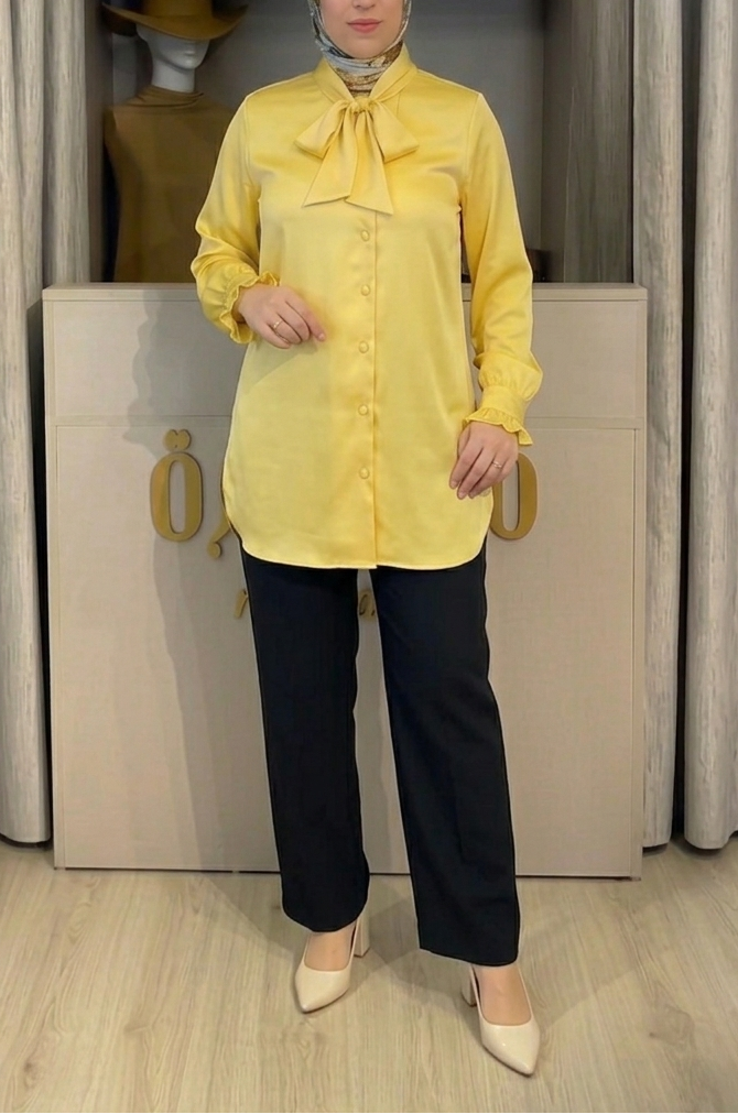 Chemise Satinée Col Lavallière